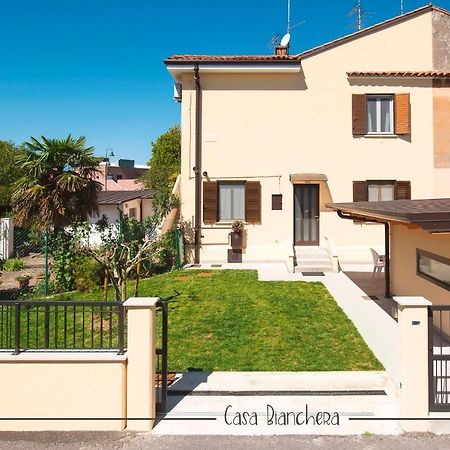 Casa Bianchera Monfalcone Bagian luar foto